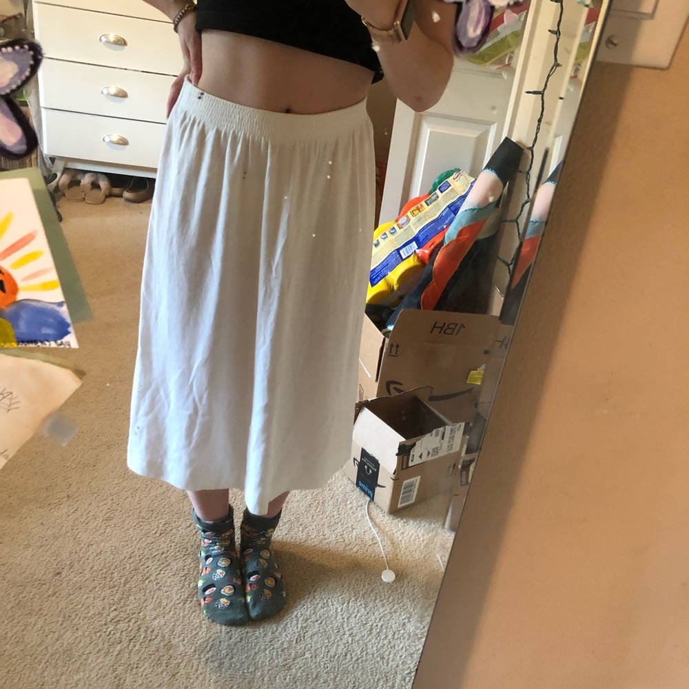 White midi skirt